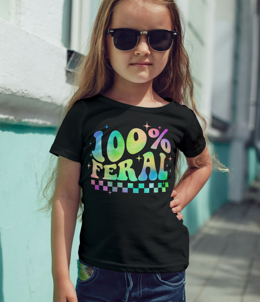 Camisa con texto retro 100% Feral Rainbow 