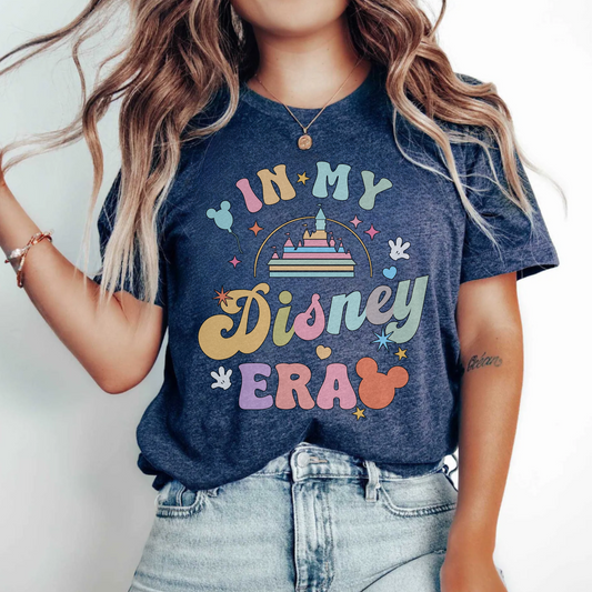 En mi camiseta de la era de Disney